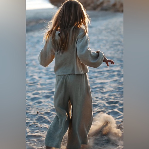 Maya Set - Picture 2 of 4